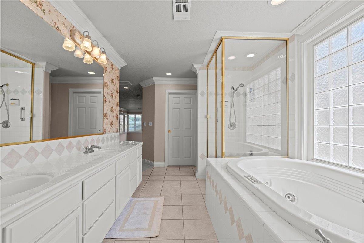 Detail Gallery Image 28 of 52 For 408 Montrose Ct, Modesto,  CA 95355 - 3 Beds | 3/1 Baths