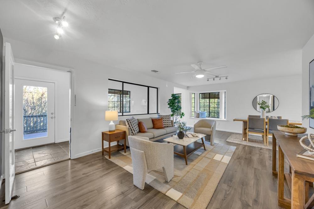 Detail Gallery Image 11 of 67 For 3291 Promenade Ln, Placerville,  CA 95667 - 5 Beds | 3 Baths