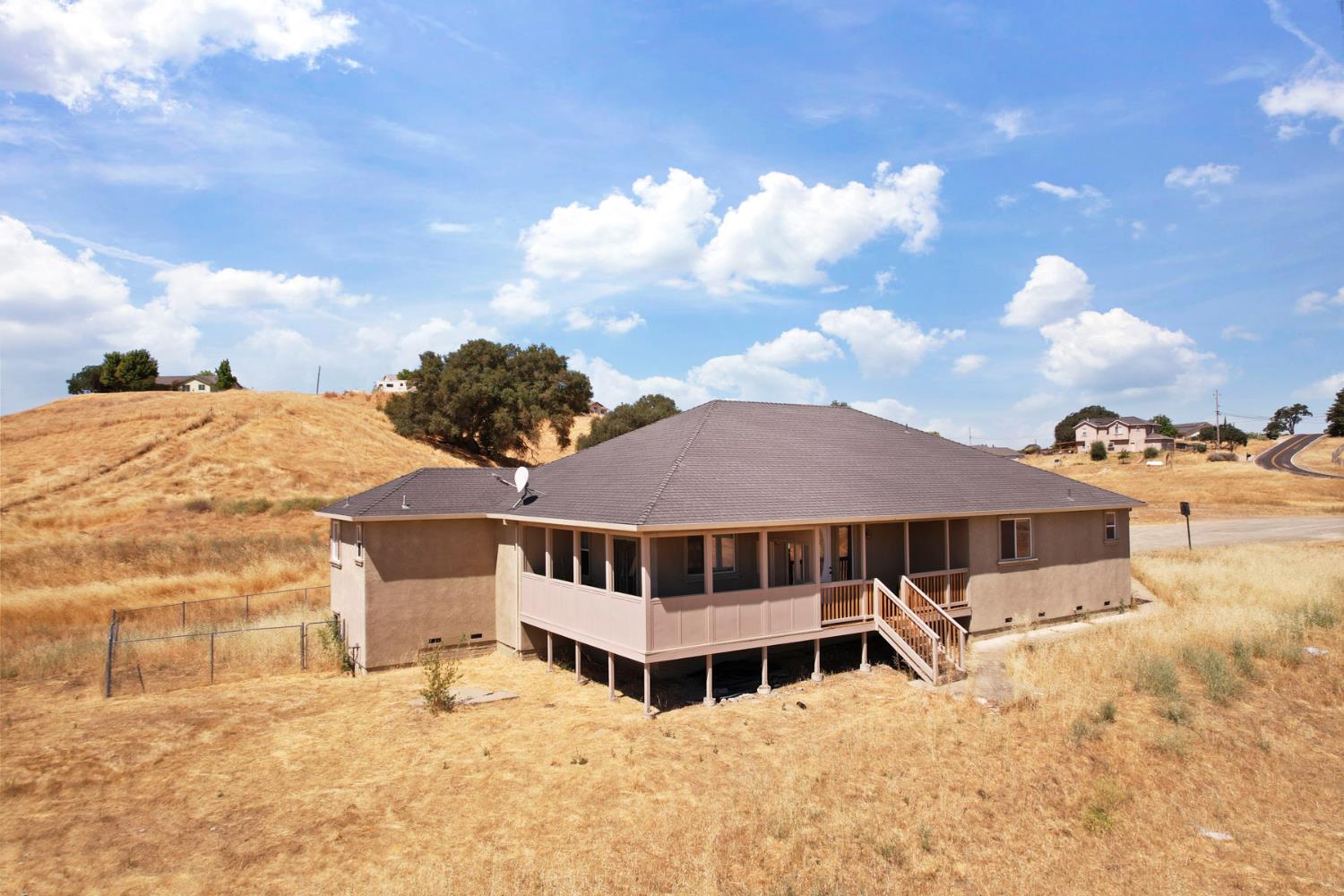 Detail Gallery Image 6 of 60 For 2226 Grapevine Gulch Rd, Ione,  CA 95640 - 3 Beds | 2/1 Baths