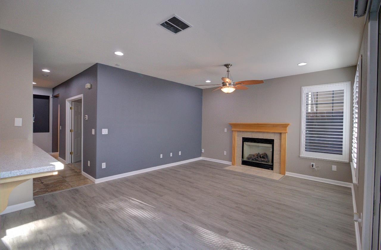 Detail Gallery Image 23 of 54 For 232 Kelley Mist Lane, Tracy,  CA 95377 - 4 Beds | 3 Baths