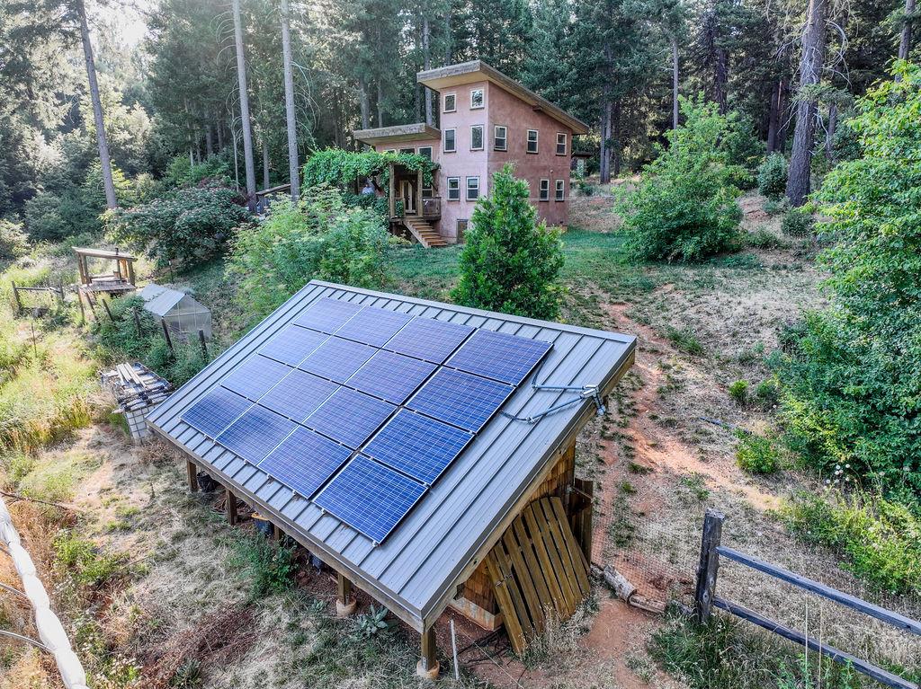 Detail Gallery Image 40 of 76 For 14843 Youngs Hill Rd, Camptonville,  CA 95922 - 2 Beds | 1 Baths