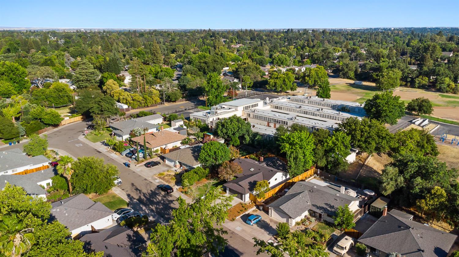 Detail Gallery Image 47 of 50 For 7548 Widgeon Way, Fair Oaks,  CA 95628 - 4 Beds | 2 Baths