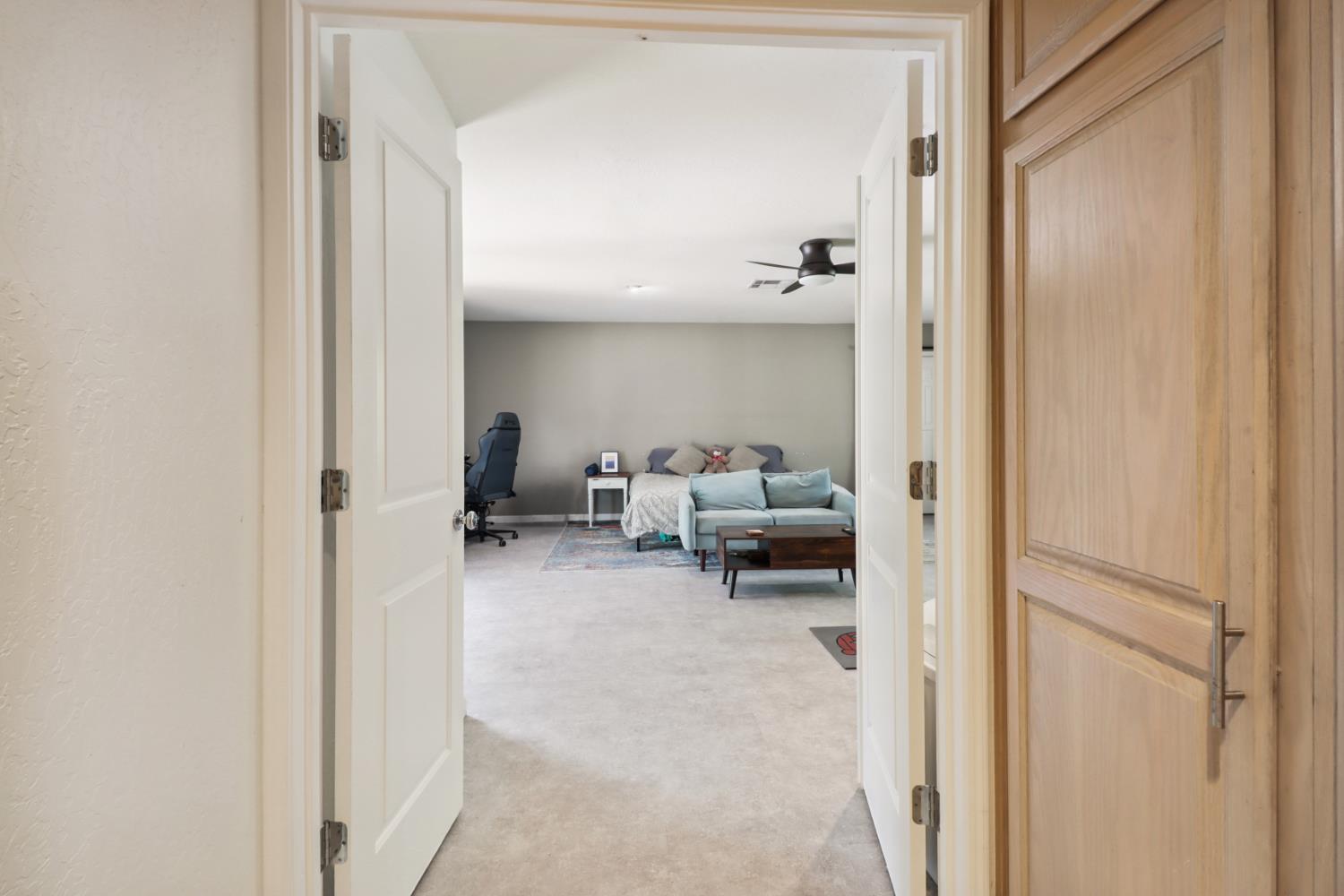 Detail Gallery Image 31 of 73 For 6709 Stanley Ave, Carmichael,  CA 95608 - 4 Beds | 3 Baths
