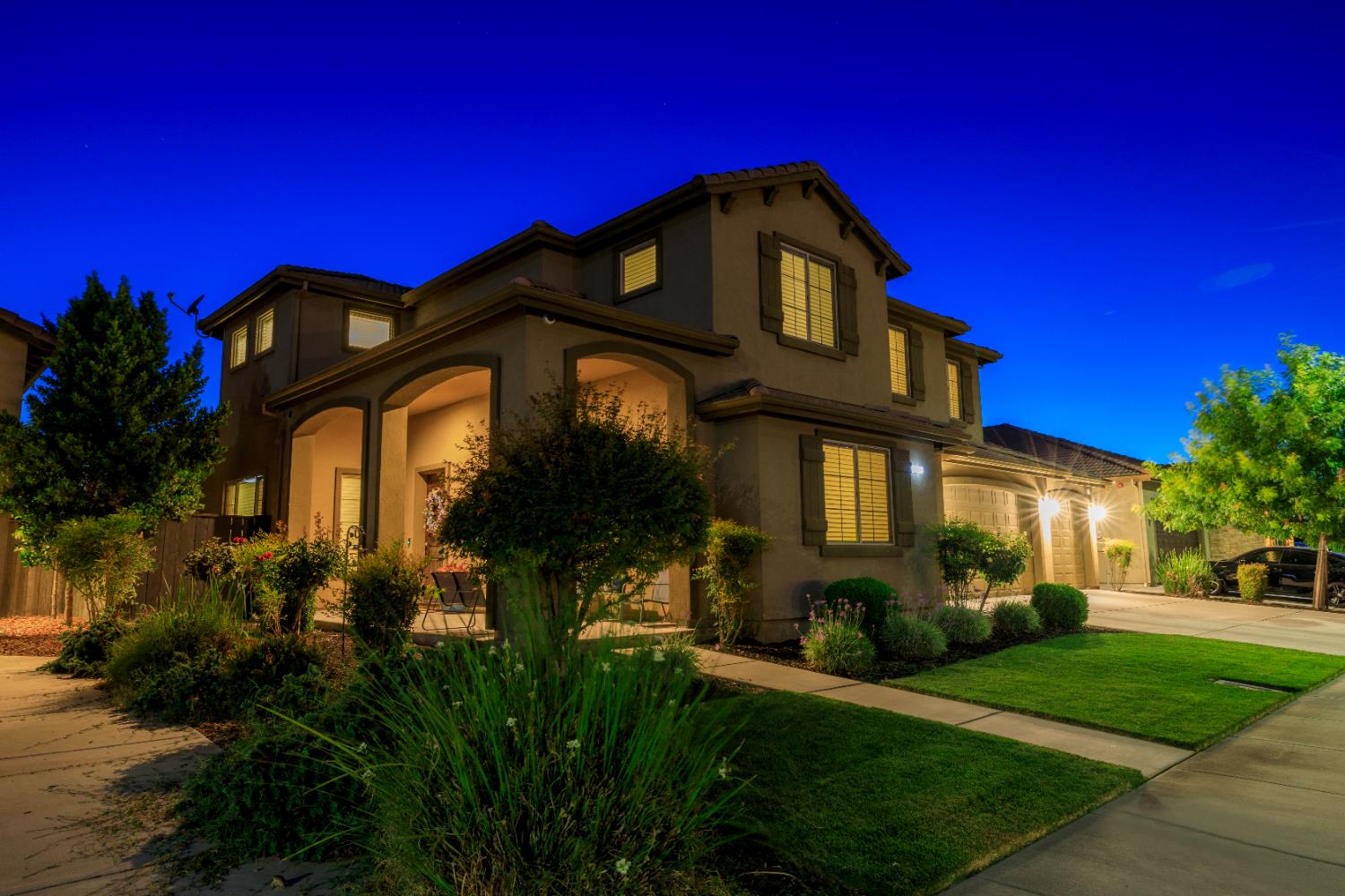Detail Gallery Image 1 of 48 For 8725 Venetian Ter, Hilmar,  CA 95324 - 5 Beds | 3 Baths