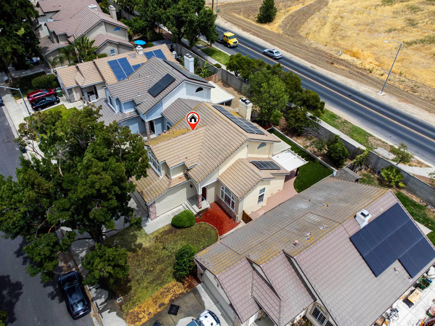 Detail Gallery Image 7 of 50 For 270 Camelot Dr, Tracy,  CA 95376 - 4 Beds | 3 Baths