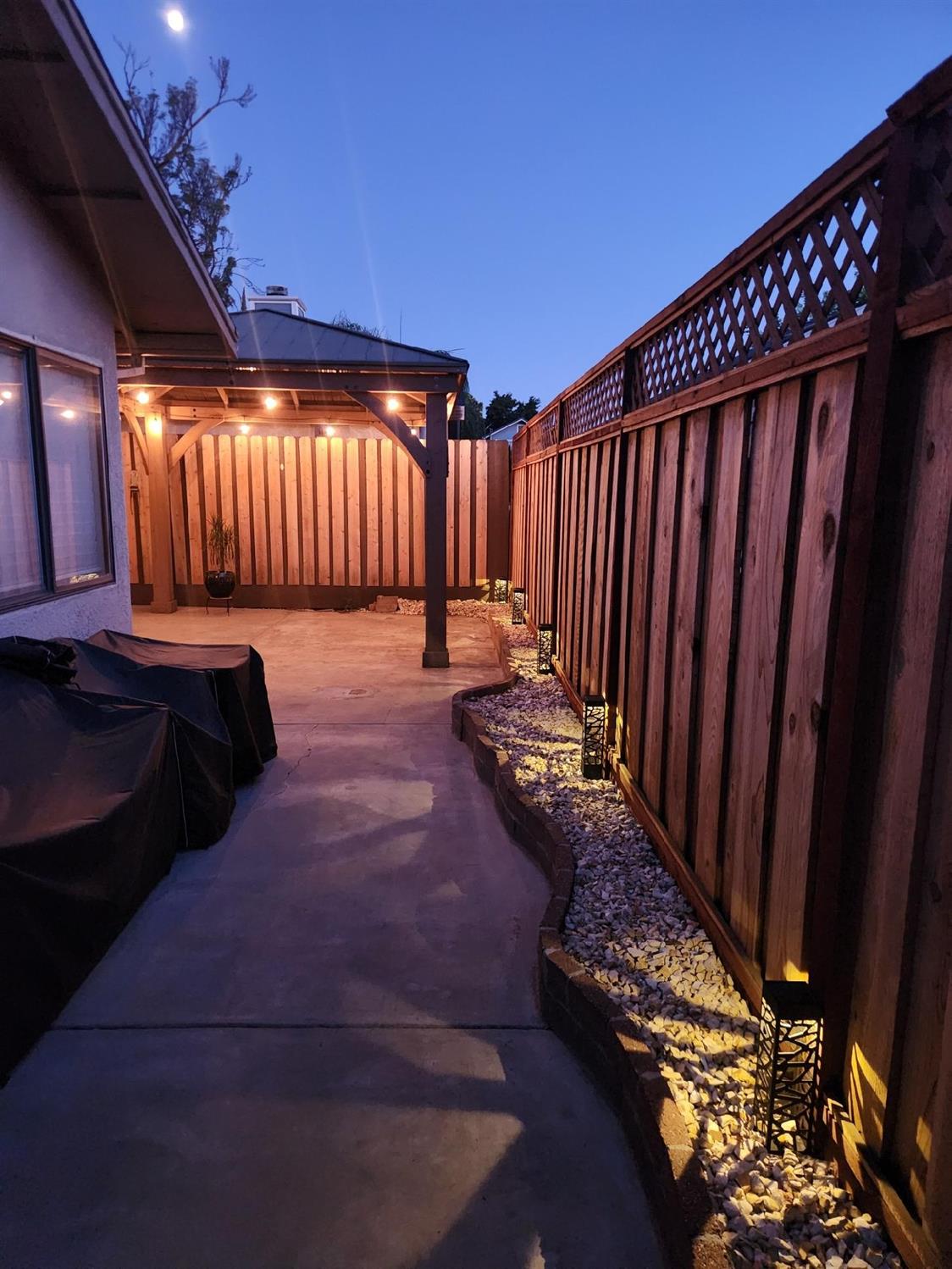 Detail Gallery Image 21 of 22 For 929 Inez, Modesto,  CA 95351 - 2 Beds | 2 Baths