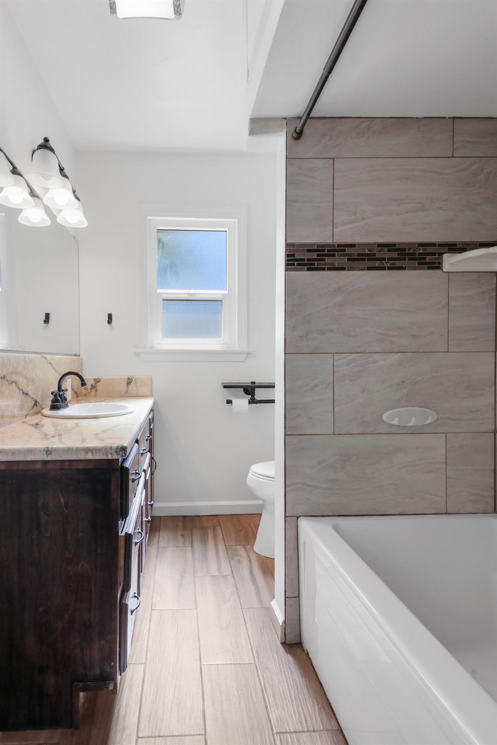 Detail Gallery Image 18 of 29 For 535 Alicante Dr, Lodi,  CA 95240 - 3 Beds | 1 Baths