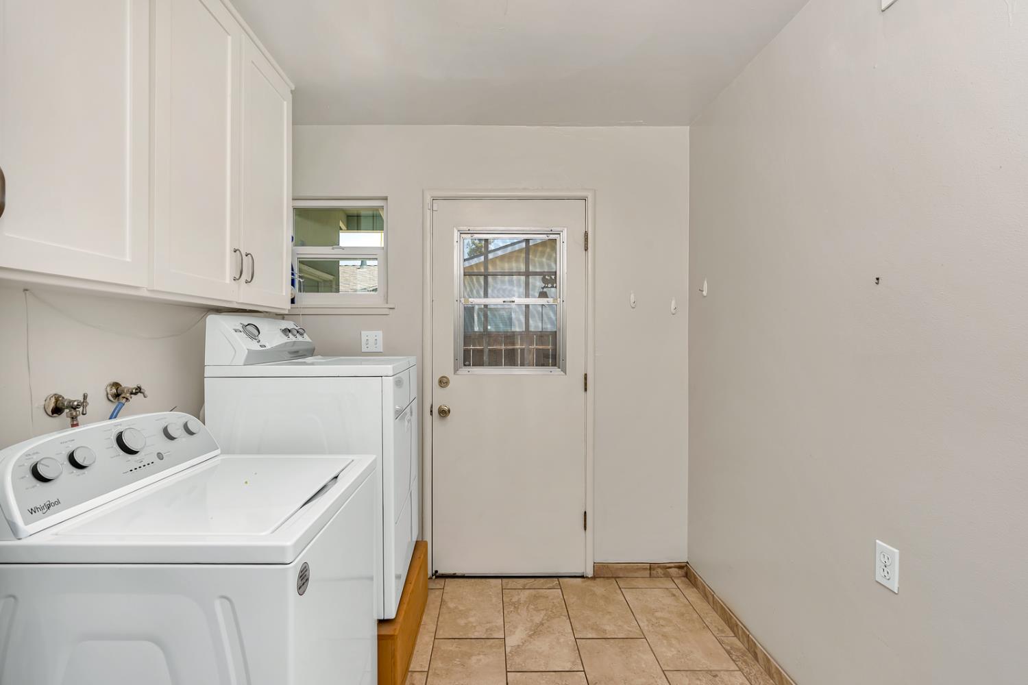 Detail Gallery Image 29 of 51 For 1586 Underwood Ave, Atwater,  CA 95301 - 3 Beds | 2 Baths