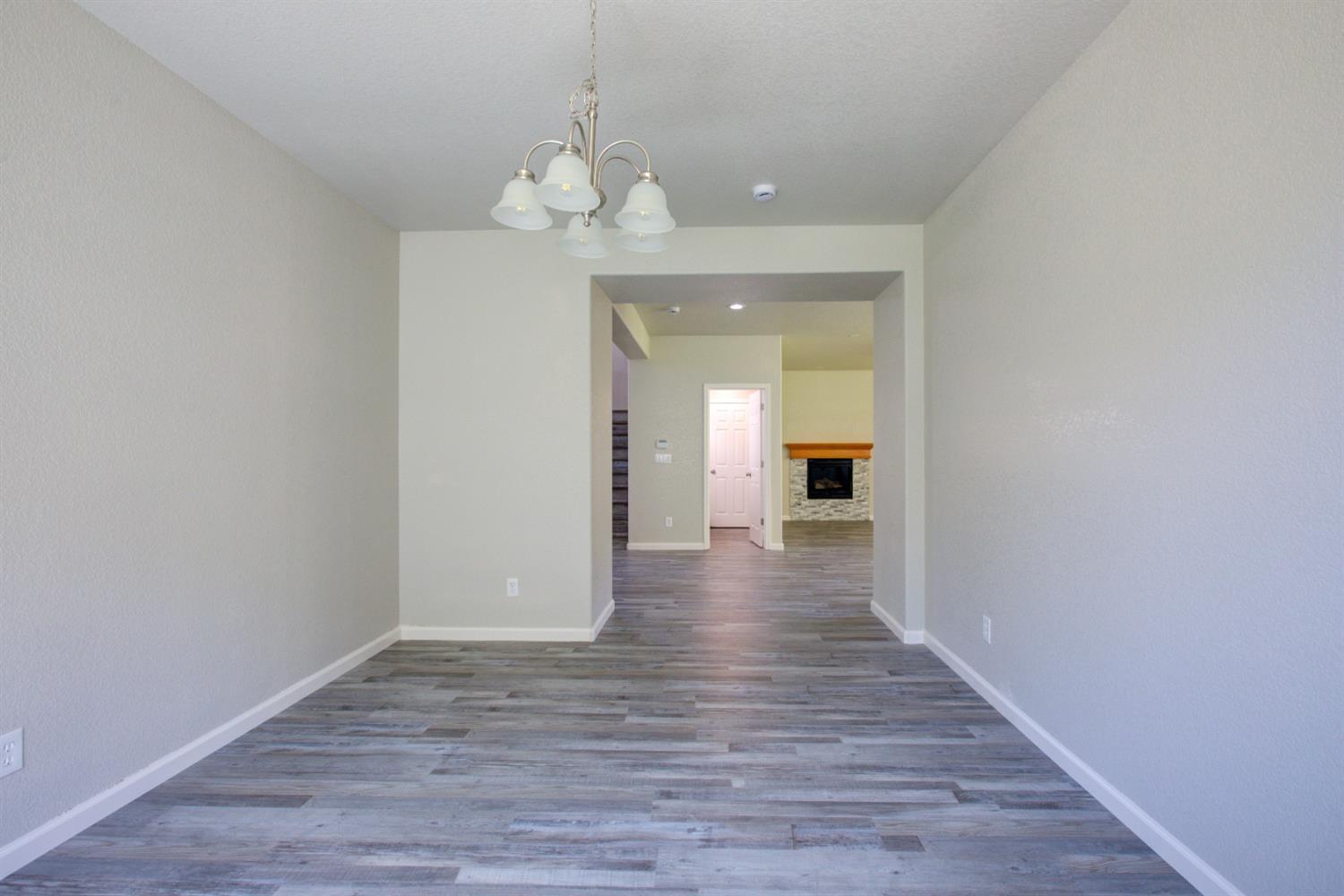 Detail Gallery Image 21 of 55 For 20676 Golf Canyon Ct, Patterson,  CA 95363 - 4 Beds | 2/1 Baths