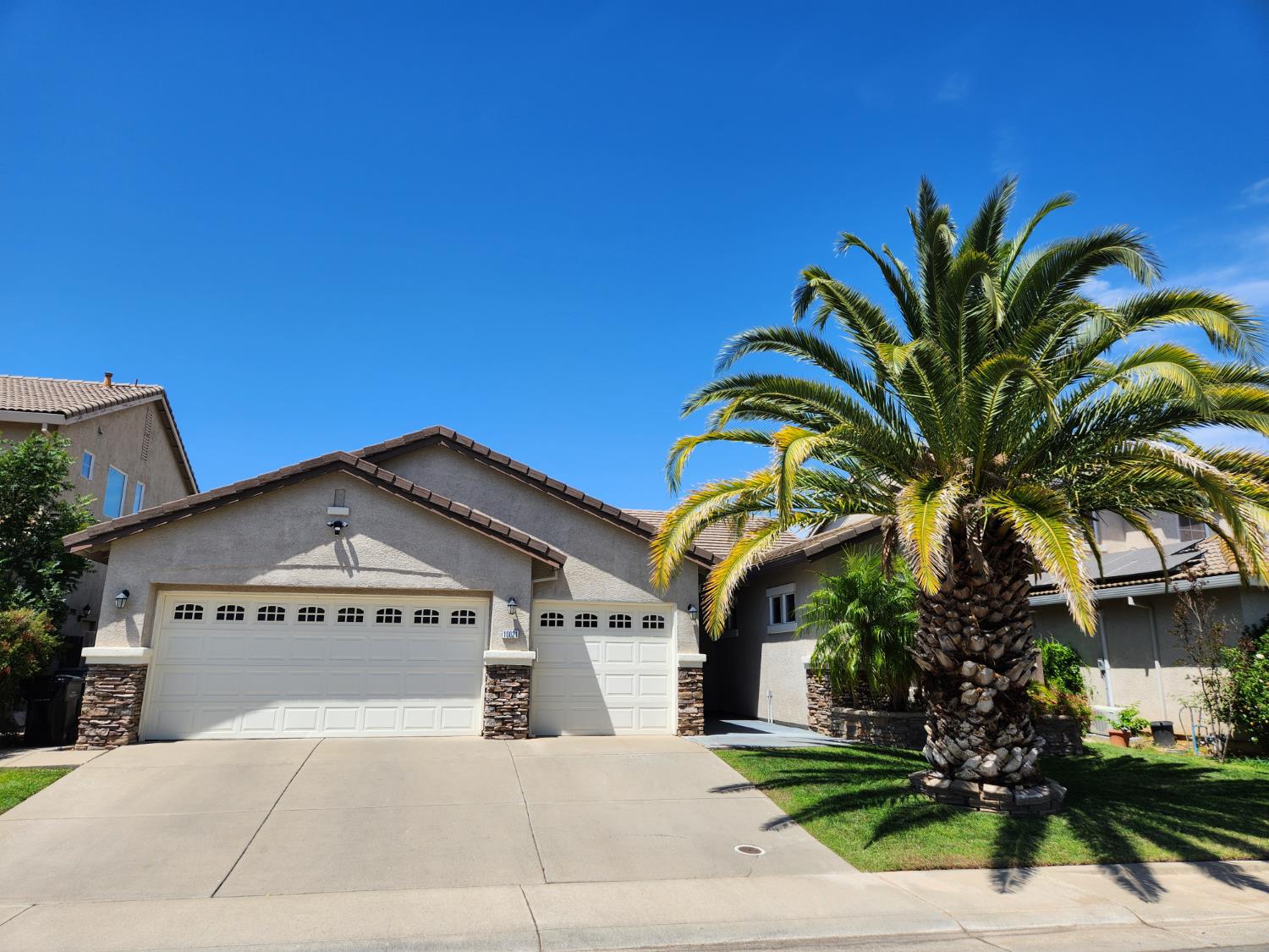 Detail Gallery Image 2 of 19 For 10021 Prairie Dunes Way, Sacramento,  CA 95829 - 4 Beds | 2 Baths