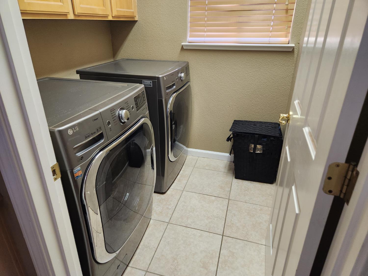 Detail Gallery Image 14 of 19 For 10021 Prairie Dunes Way, Sacramento,  CA 95829 - 4 Beds | 2 Baths