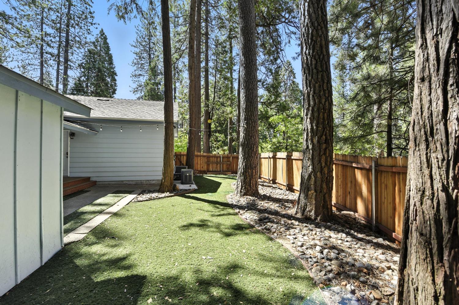 Detail Gallery Image 42 of 45 For 6143 Dolly Varden Ln, Pollock Pines,  CA 95726 - 3 Beds | 2/1 Baths