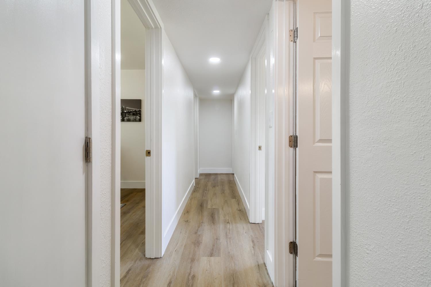 Detail Gallery Image 13 of 26 For 1335 Eucalyptus Ave, Newman,  CA 95360 - 4 Beds | 2 Baths