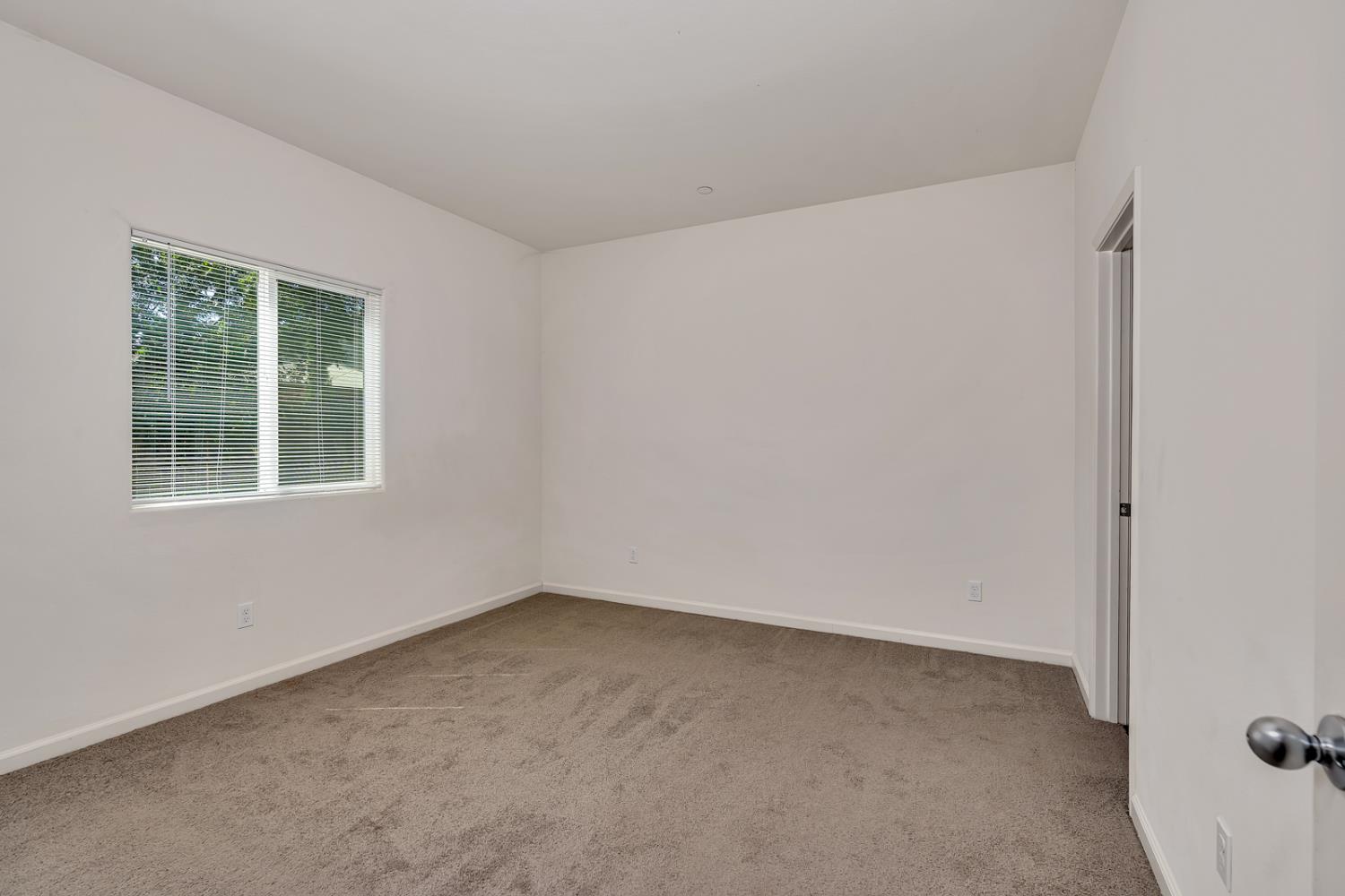 Detail Gallery Image 27 of 37 For 4218 Candle Ct, Merced,  CA 95348 - 4 Beds | 2 Baths
