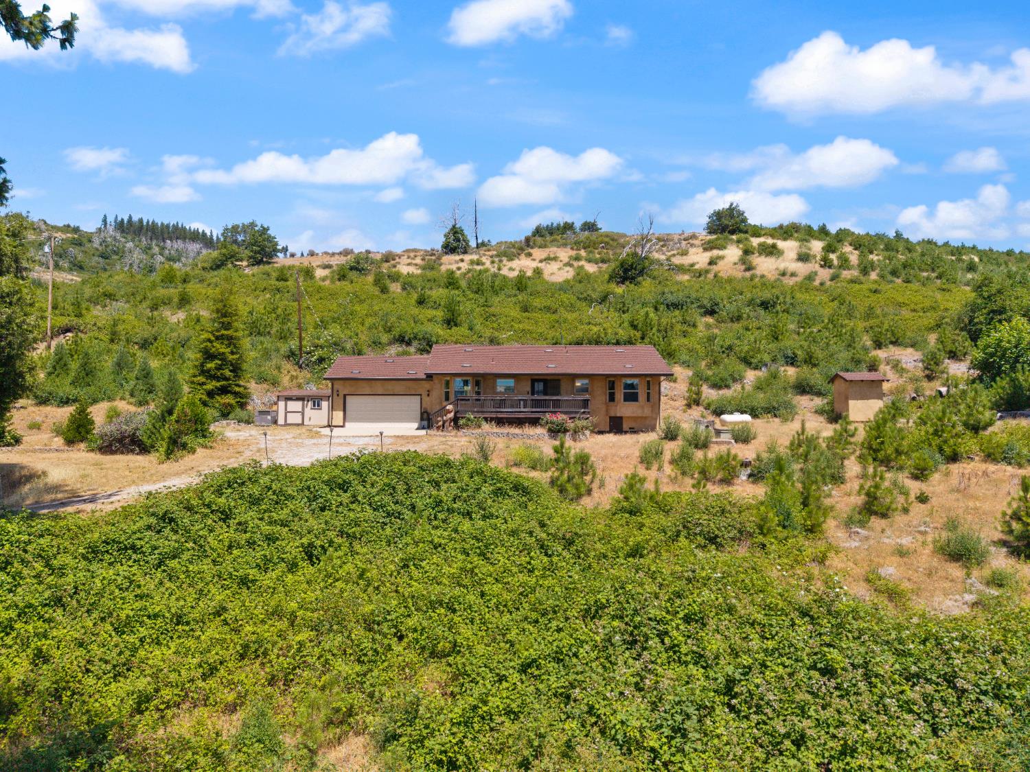 Detail Gallery Image 1 of 37 For 8009 Spring Valley Rd, Pollock Pines,  CA 95726 - 3 Beds | 2 Baths