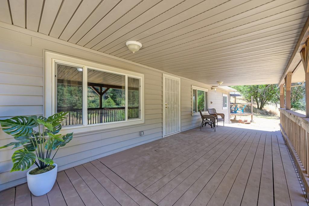 Detail Gallery Image 6 of 72 For 21740 Sweet Earth, Colfax,  CA 95713 - 3 Beds | 2 Baths