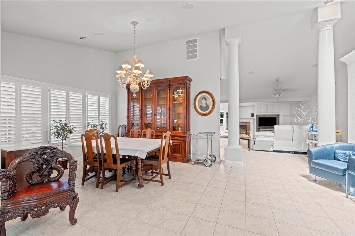 Detail Gallery Image 10 of 52 For 408 Montrose Ct, Modesto,  CA 95355 - 3 Beds | 3/1 Baths