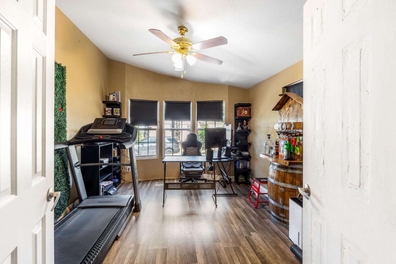 Detail Gallery Image 20 of 47 For 1050 W Capitol Ave 11, West Sacramento,  CA 95691 - 3 Beds | 2 Baths