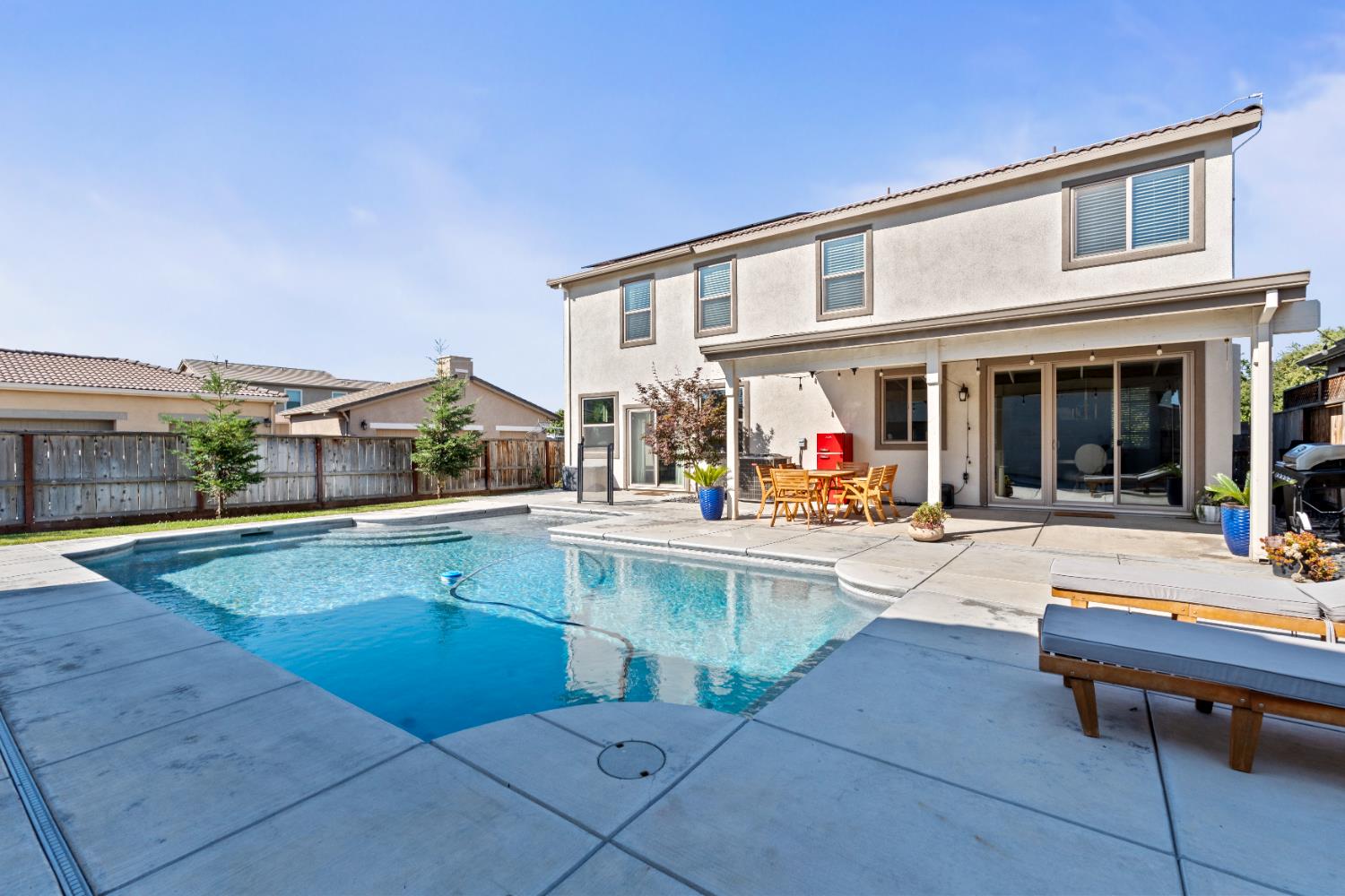Detail Gallery Image 31 of 39 For 587 Bascule Dr, Oakdale,  CA 95361 - 4 Beds | 3 Baths