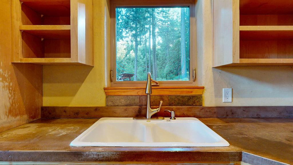 Detail Gallery Image 13 of 76 For 14843 Youngs Hill Rd, Camptonville,  CA 95922 - 2 Beds | 1 Baths