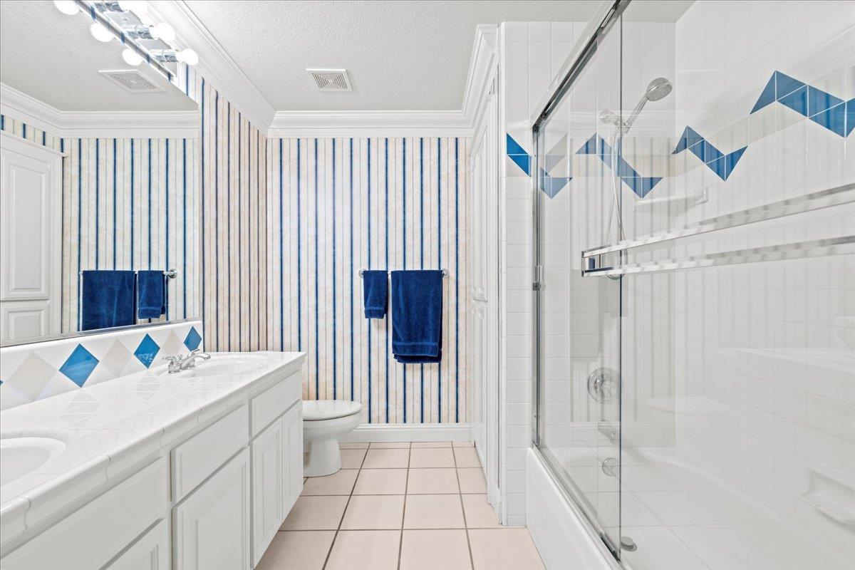 Detail Gallery Image 32 of 52 For 408 Montrose Ct, Modesto,  CA 95355 - 3 Beds | 3/1 Baths