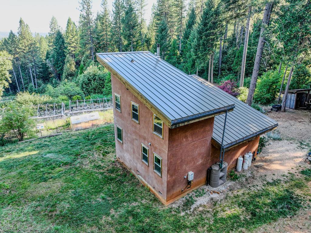 Detail Gallery Image 24 of 76 For 14843 Youngs Hill Rd, Camptonville,  CA 95922 - 2 Beds | 1 Baths
