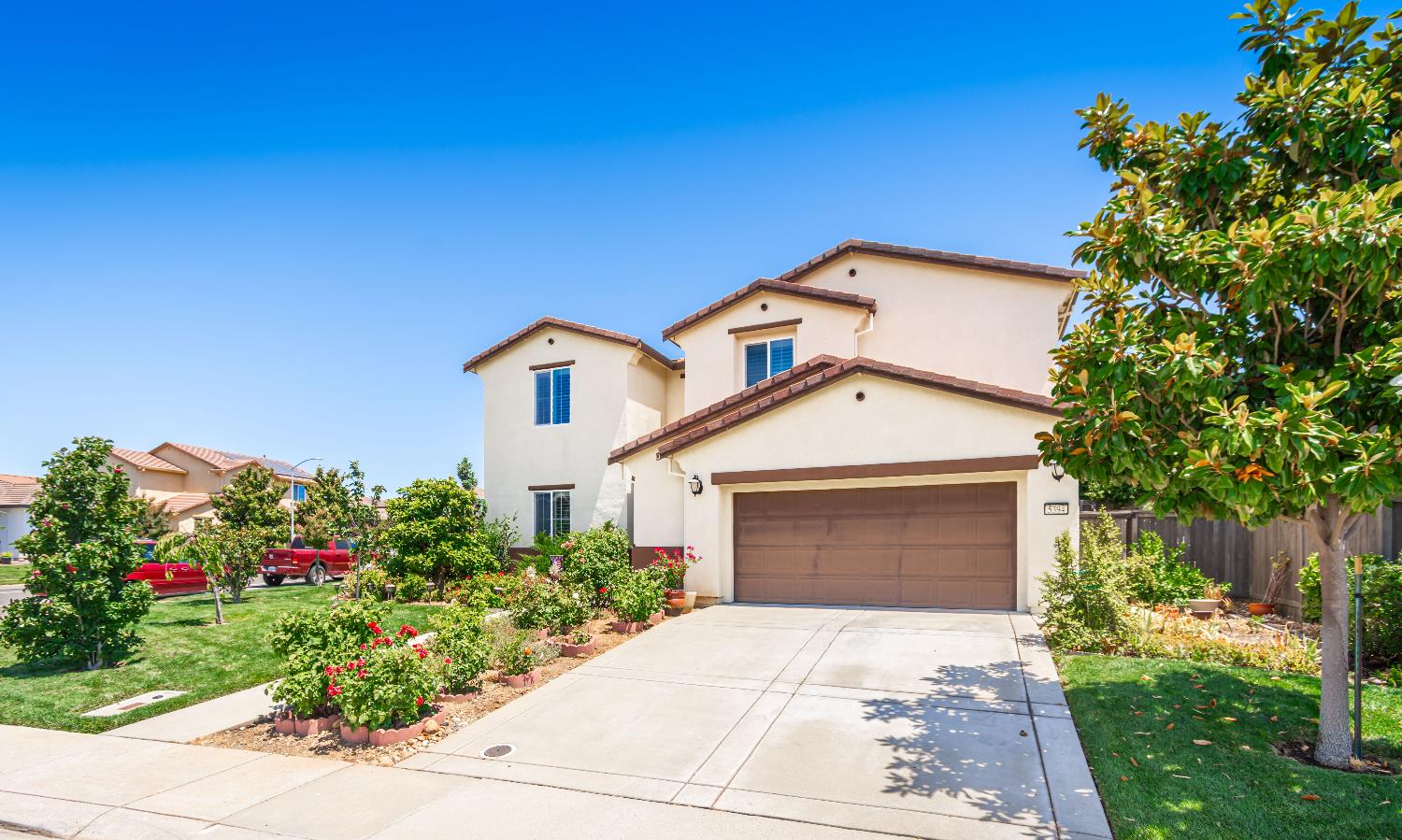 Detail Gallery Image 10 of 64 For 5394 Otter Pond Way, Rancho Cordova,  CA 95742 - 5 Beds | 3 Baths