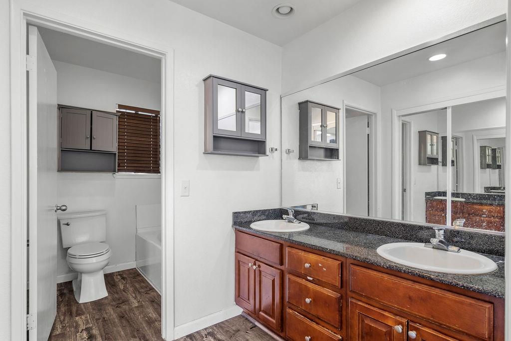 Detail Gallery Image 24 of 33 For 1216 W Roseburg Ave a,  Modesto,  CA 95350 - 3 Beds | 2/1 Baths