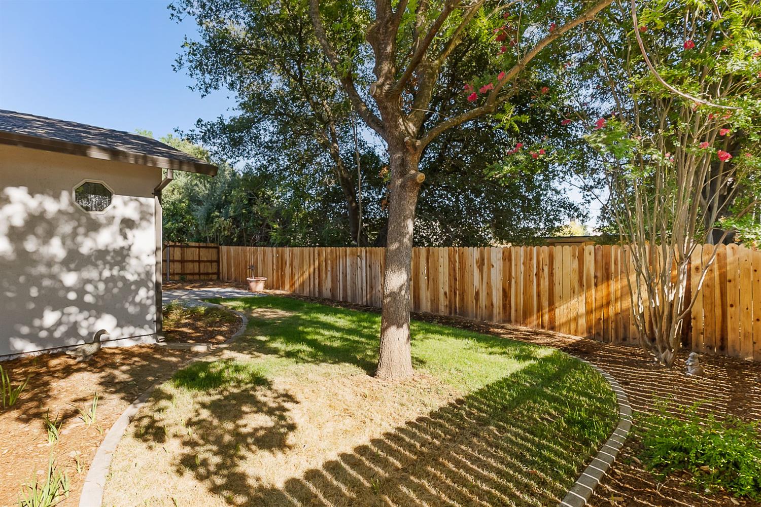 Detail Gallery Image 38 of 50 For 7548 Widgeon Way, Fair Oaks,  CA 95628 - 4 Beds | 2 Baths