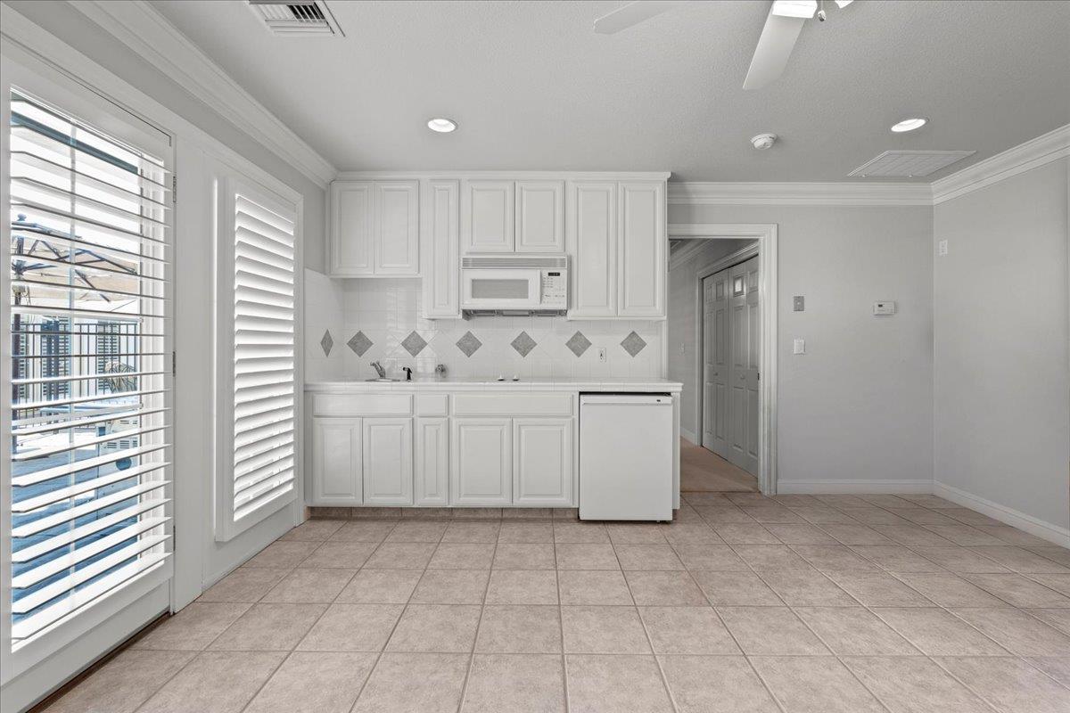 Detail Gallery Image 41 of 52 For 408 Montrose Ct, Modesto,  CA 95355 - 3 Beds | 3/1 Baths