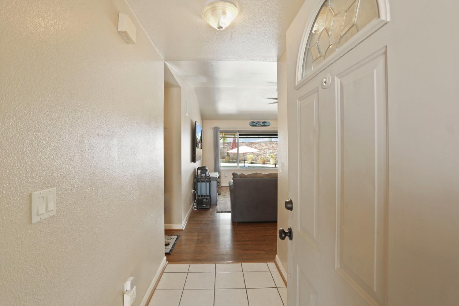 Detail Gallery Image 6 of 46 For 2700 Tassajara Dr, Modesto,  CA 95358 - 3 Beds | 2 Baths