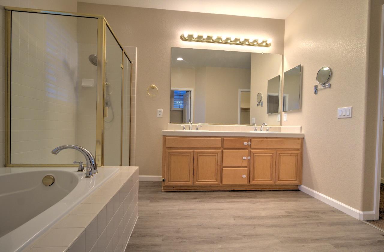 Detail Gallery Image 46 of 54 For 232 Kelley Mist Lane, Tracy,  CA 95377 - 4 Beds | 3 Baths