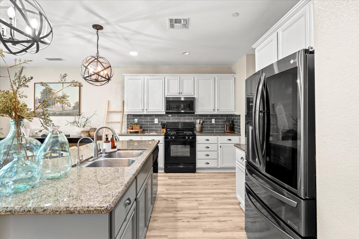 Detail Gallery Image 11 of 28 For 1709 Fontana Ranch Rd, Hughson,  CA 95326 - 3 Beds | 2 Baths