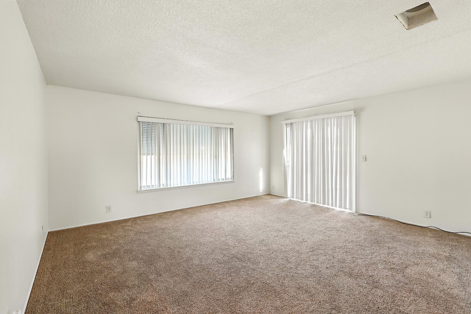 Detail Gallery Image 7 of 35 For 495 Q St, Merced,  CA 95341 - 3 Beds | 1 Baths