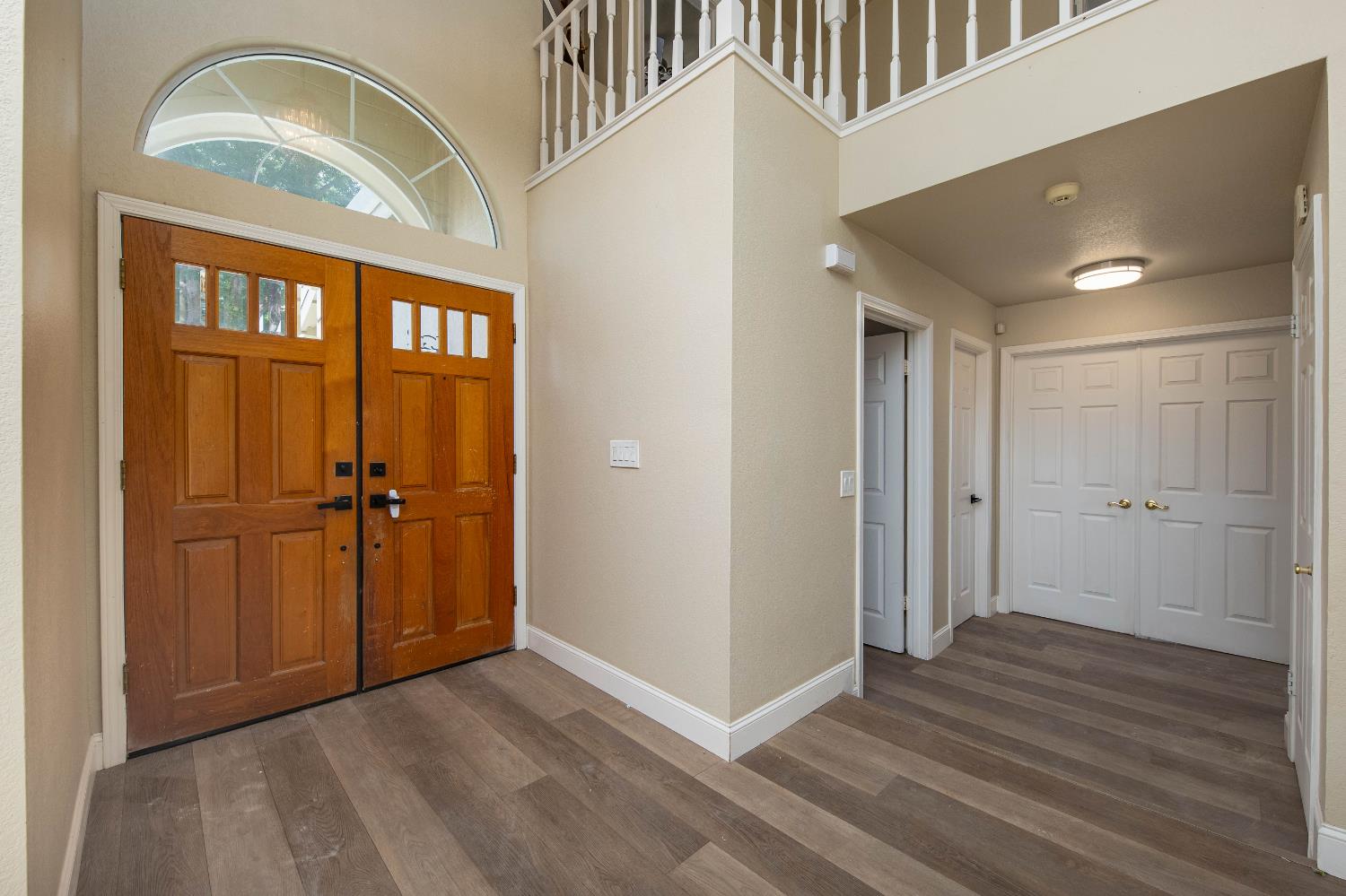 Detail Gallery Image 9 of 50 For 270 Camelot Dr, Tracy,  CA 95376 - 4 Beds | 3 Baths