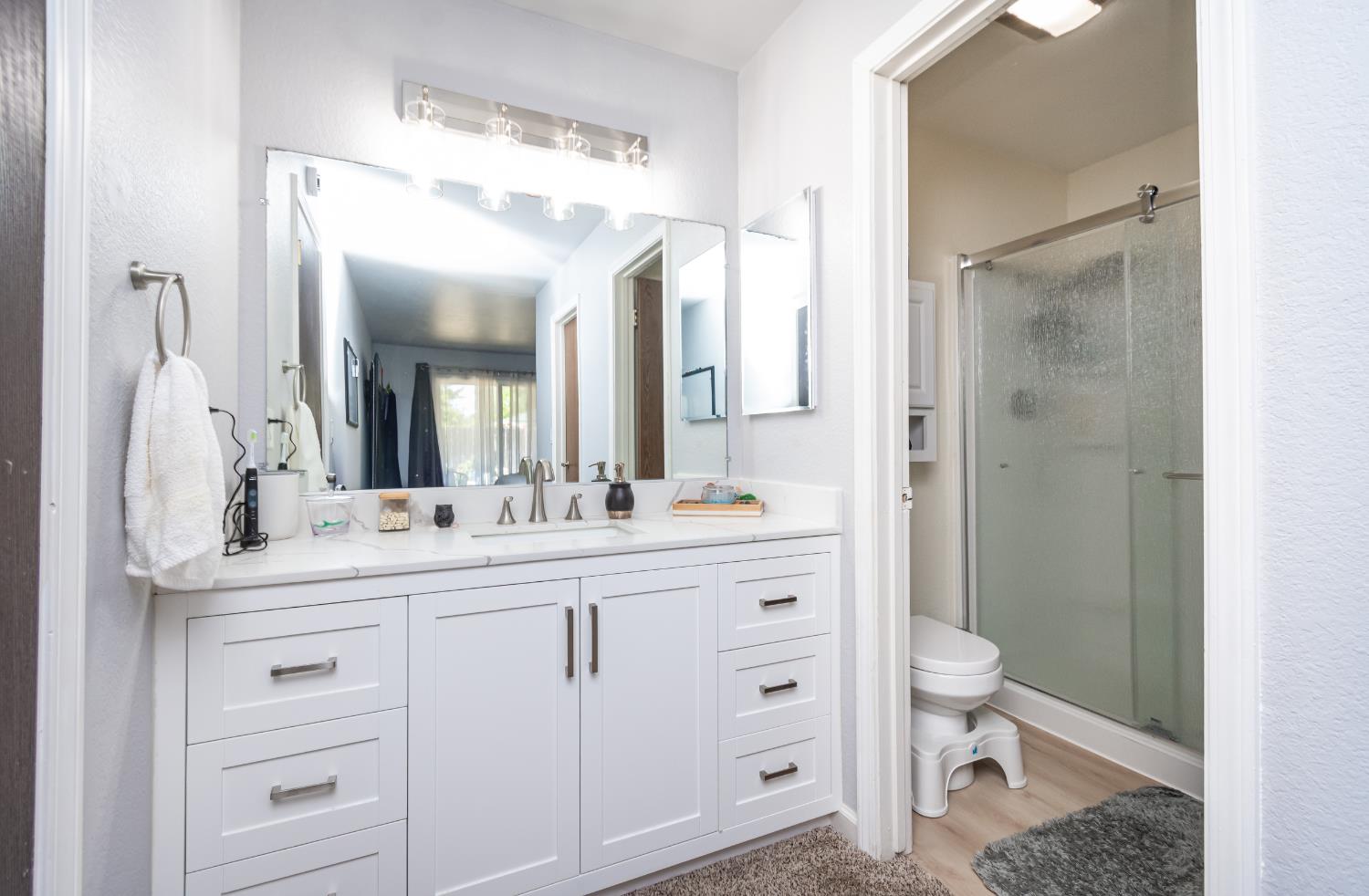 Detail Gallery Image 15 of 23 For 4211 Oberon Ave, North Highlands,  CA 95660 - 3 Beds | 2 Baths