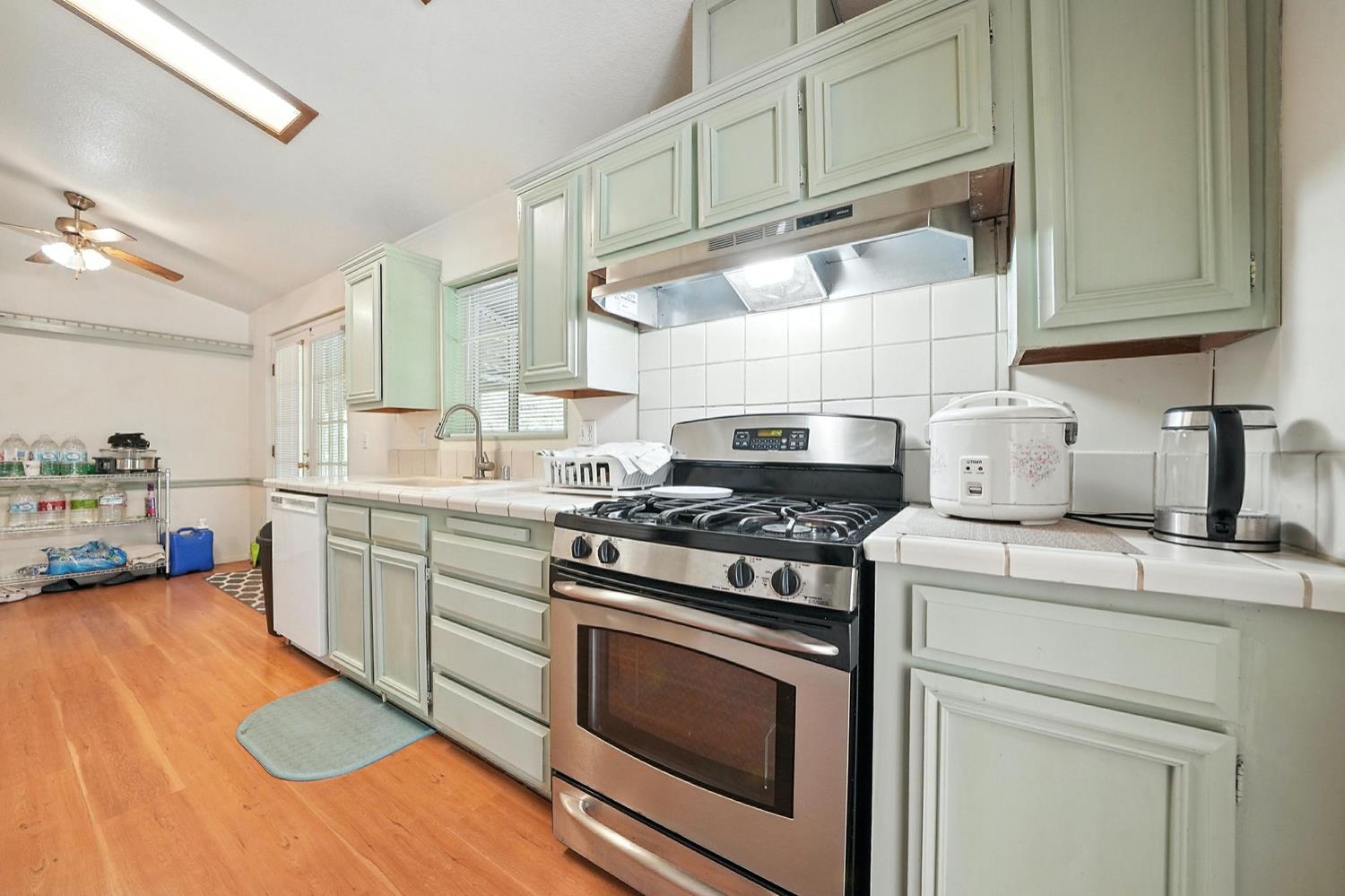 Detail Gallery Image 16 of 80 For 16000 Sutter Creek Rd, Sutter Creek,  CA 95685 - 3 Beds | 2 Baths