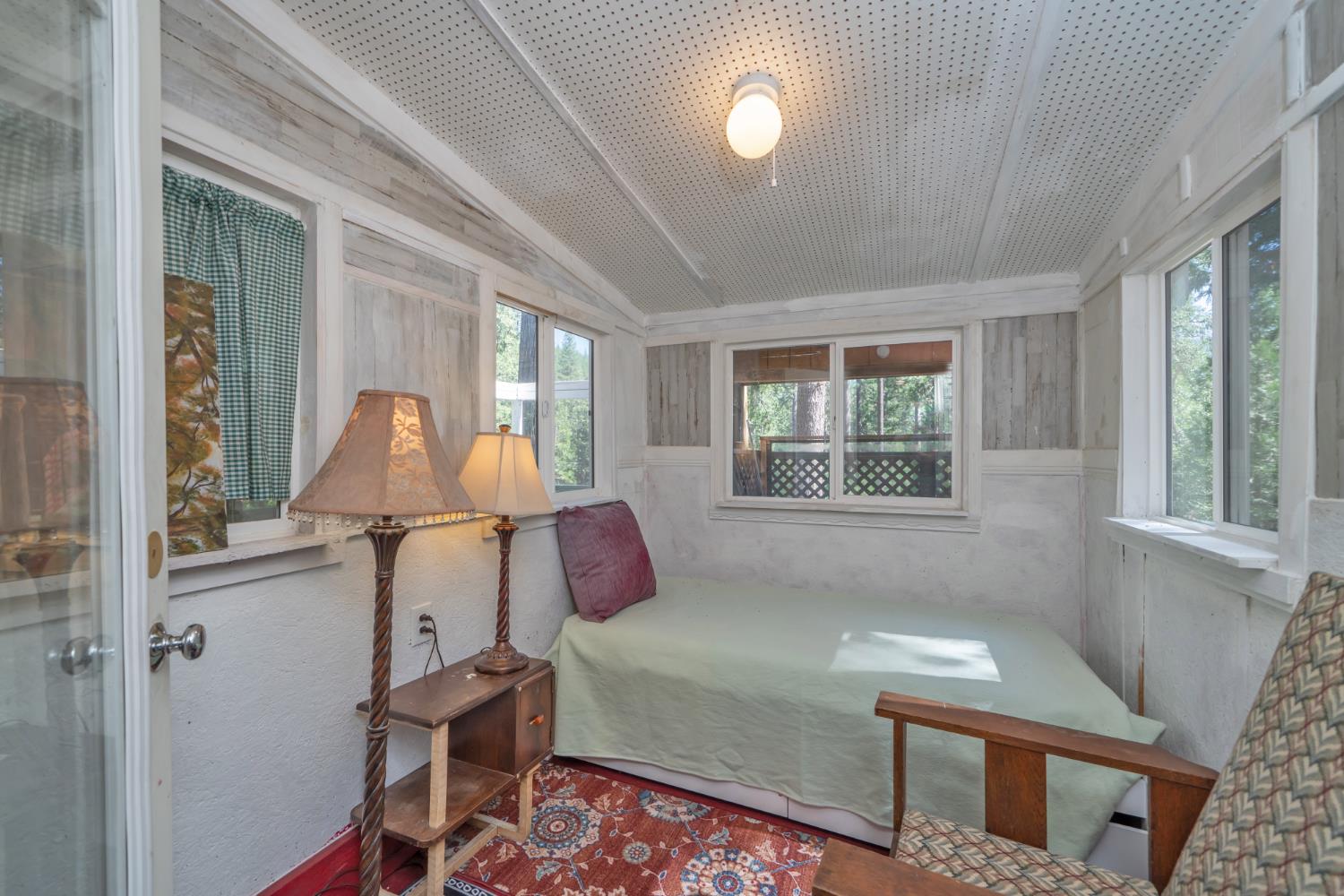 Detail Gallery Image 19 of 36 For 1334 Sugar Loaf Ave, Kyburz,  CA 95720 - 1 Beds | 2 Baths