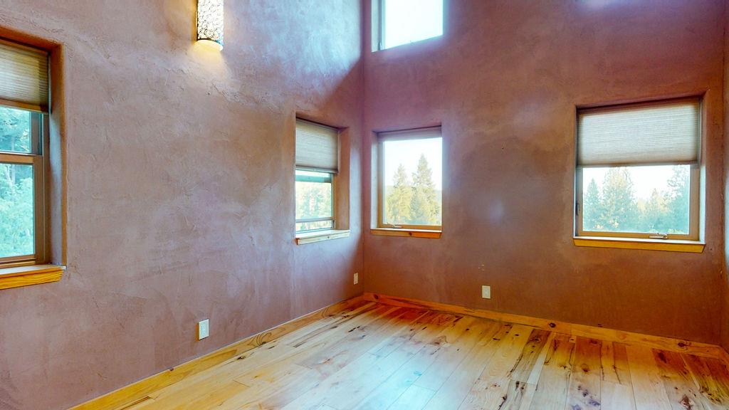 Detail Gallery Image 18 of 76 For 14843 Youngs Hill Rd, Camptonville,  CA 95922 - 2 Beds | 1 Baths