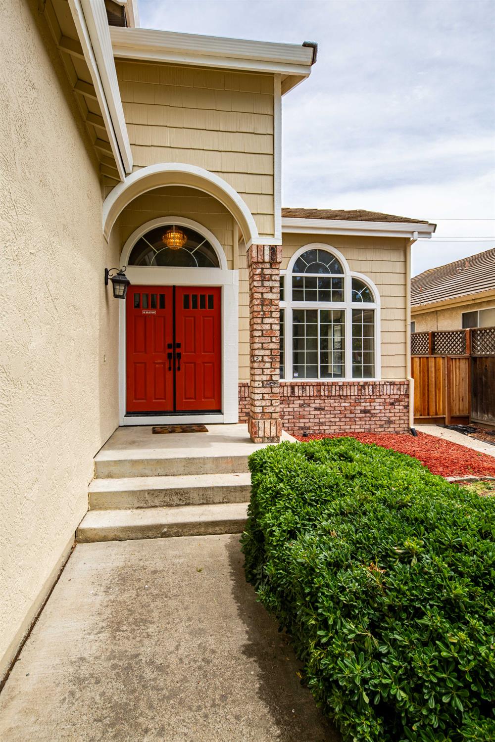 Detail Gallery Image 8 of 50 For 270 Camelot Dr, Tracy,  CA 95376 - 4 Beds | 3 Baths
