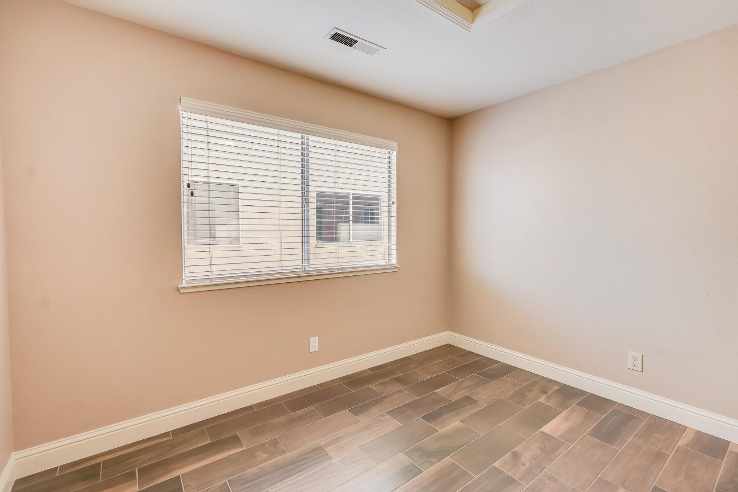 Detail Gallery Image 58 of 95 For 252 Stonewood Dr, Los Banos,  CA 93635 - 4 Beds | 3 Baths