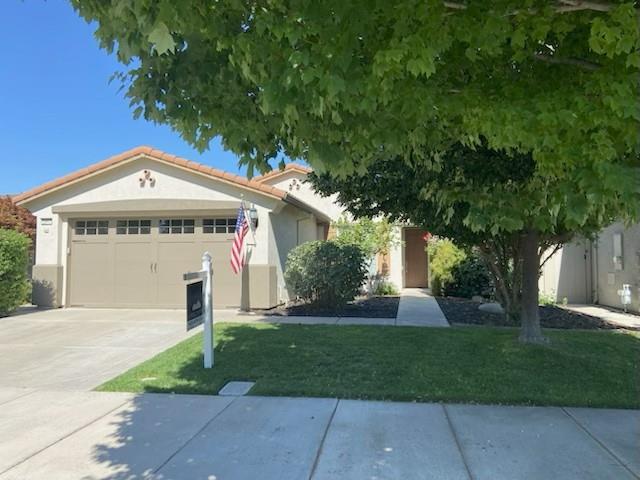 Detail Gallery Image 1 of 29 For 2367 Bellchase Ln, Manteca,  CA 95336 - 2 Beds | 2 Baths