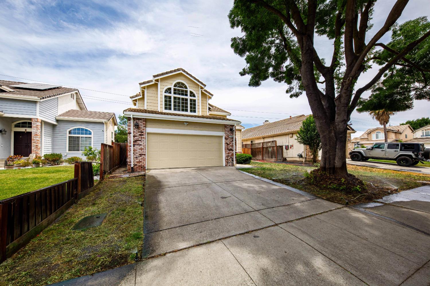 Detail Gallery Image 3 of 50 For 270 Camelot Dr, Tracy,  CA 95376 - 4 Beds | 3 Baths