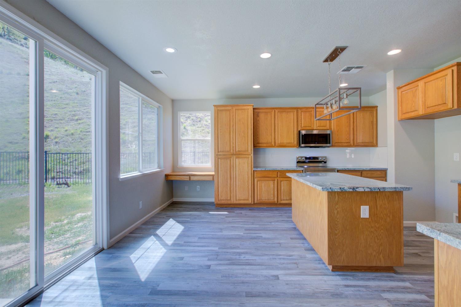Detail Gallery Image 31 of 55 For 20676 Golf Canyon Ct, Patterson,  CA 95363 - 4 Beds | 2/1 Baths