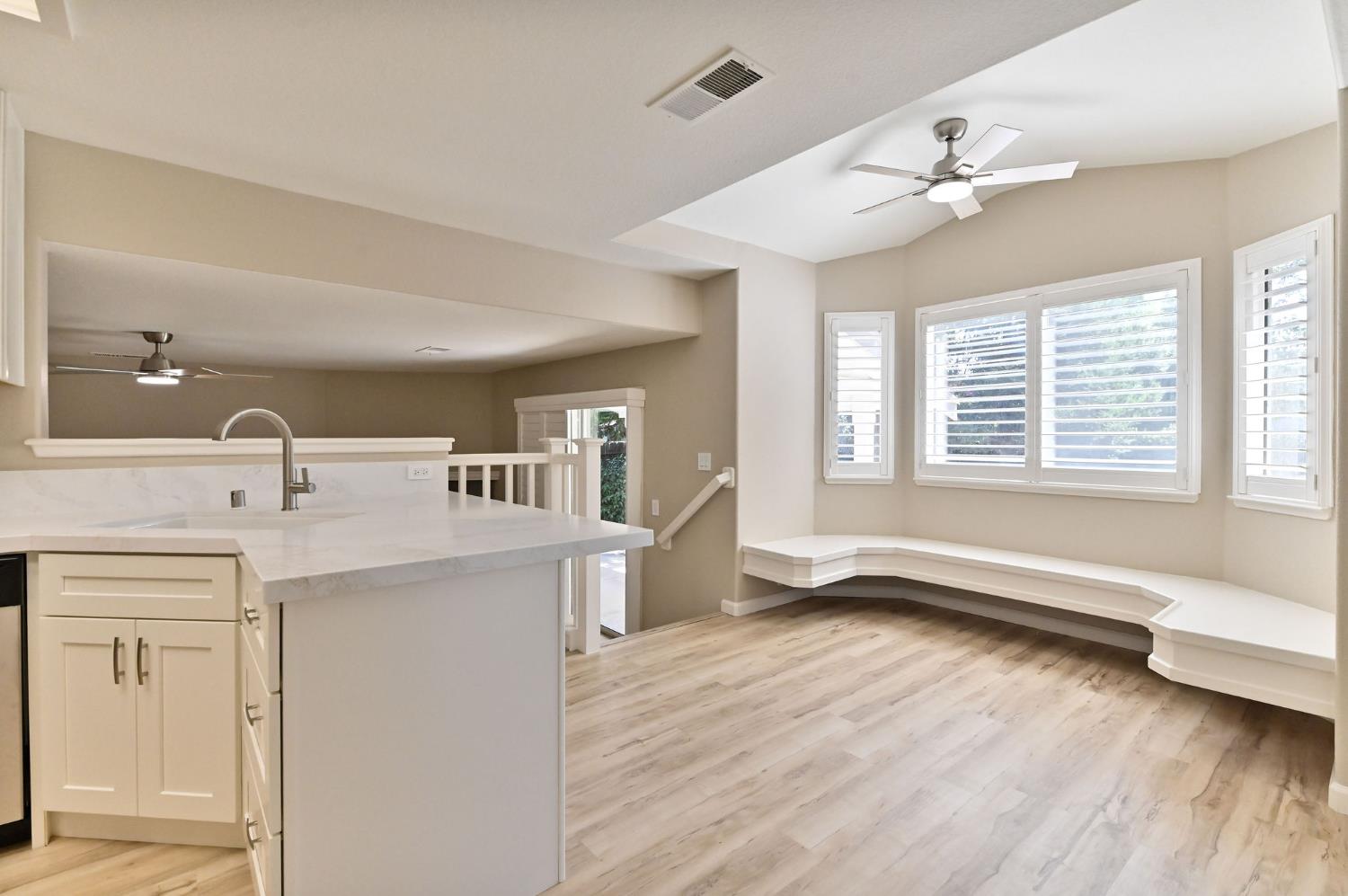 Detail Gallery Image 13 of 52 For 2216 Boston Way, Modesto,  CA 95355 - 4 Beds | 3 Baths