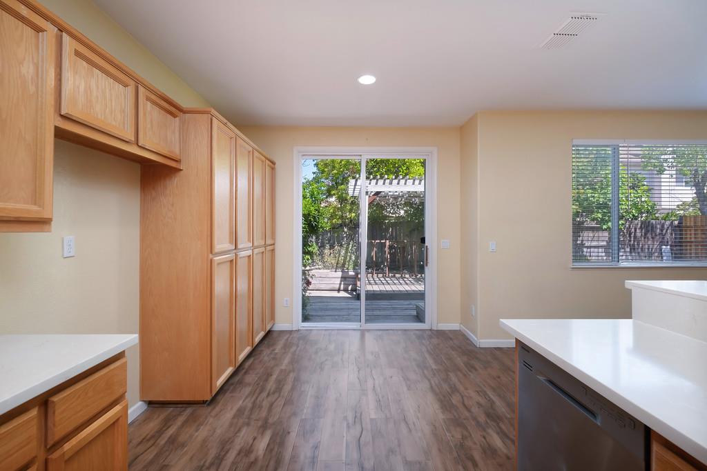 Detail Gallery Image 13 of 29 For Address Is Not Disclosed, Sacramento,  CA 95835 - 4 Beds | 2/1 Baths