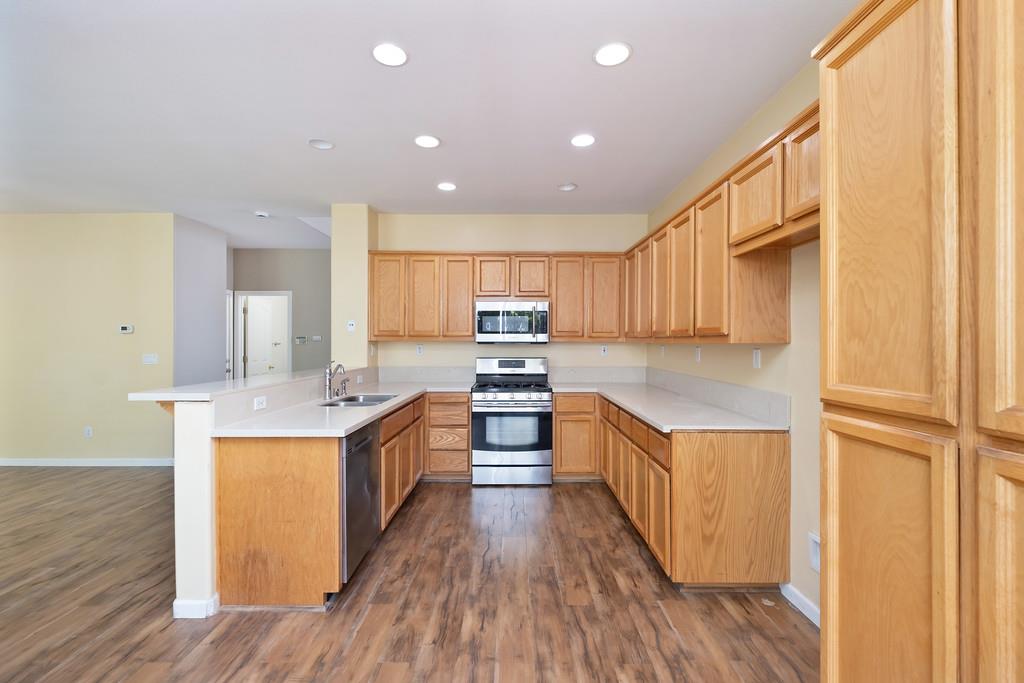 Detail Gallery Image 11 of 29 For Address Is Not Disclosed, Sacramento,  CA 95835 - 4 Beds | 2/1 Baths
