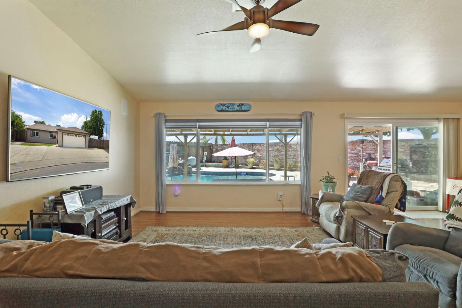 Detail Gallery Image 21 of 46 For 2700 Tassajara Dr, Modesto,  CA 95358 - 3 Beds | 2 Baths