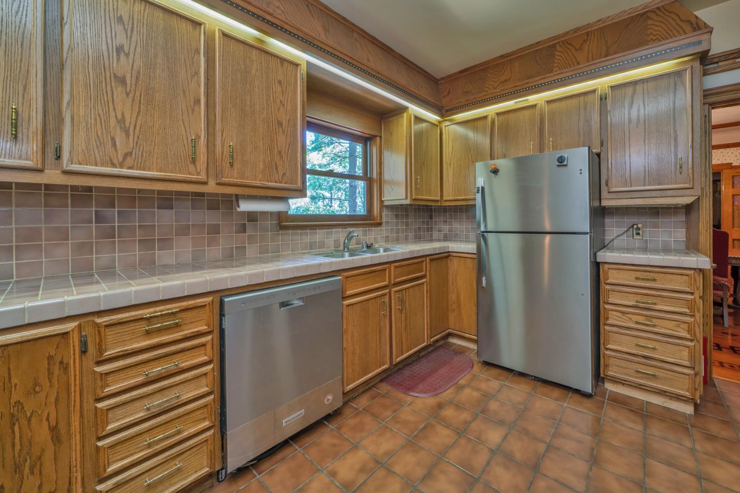 Detail Gallery Image 13 of 93 For 7501 Spring Valley Rd, Pollock Pines,  CA 95726 - 2 Beds | 1 Baths