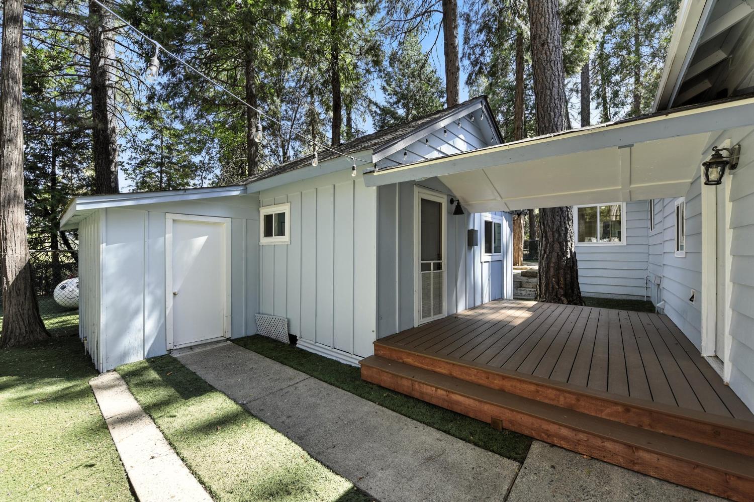Detail Gallery Image 20 of 45 For 6143 Dolly Varden Ln, Pollock Pines,  CA 95726 - 3 Beds | 2/1 Baths